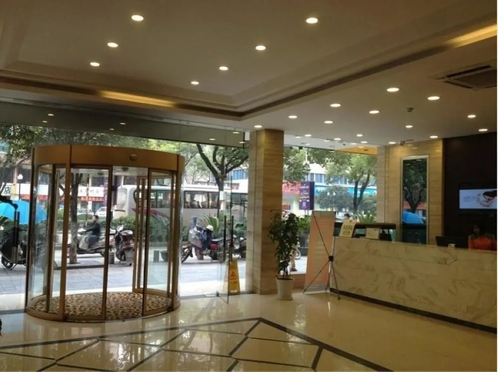 City Comfort Inn Guilin Railway Station Overpass