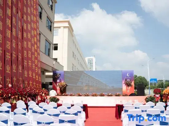 Lifeng Hotel (Qujing High speed Railway Station Branch)