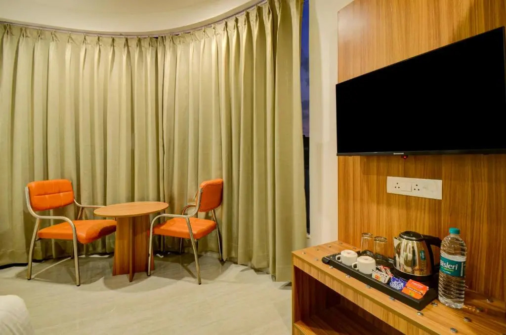 Treebo Trend Park View Inn
