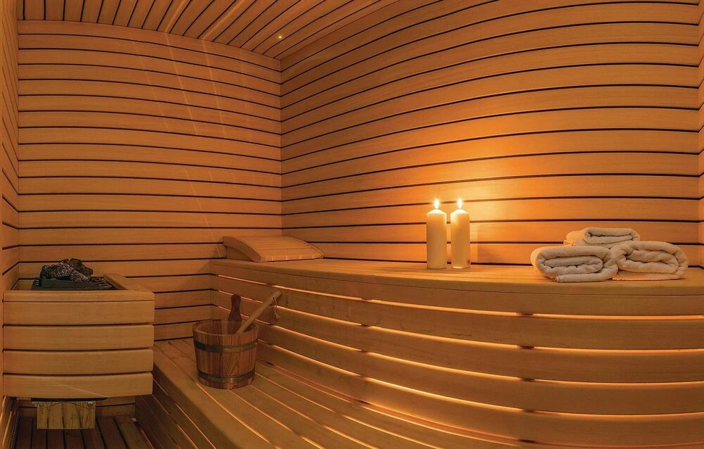 Nice Home in Kastel Novi With Sauna, Wifi and 8 Bedrooms