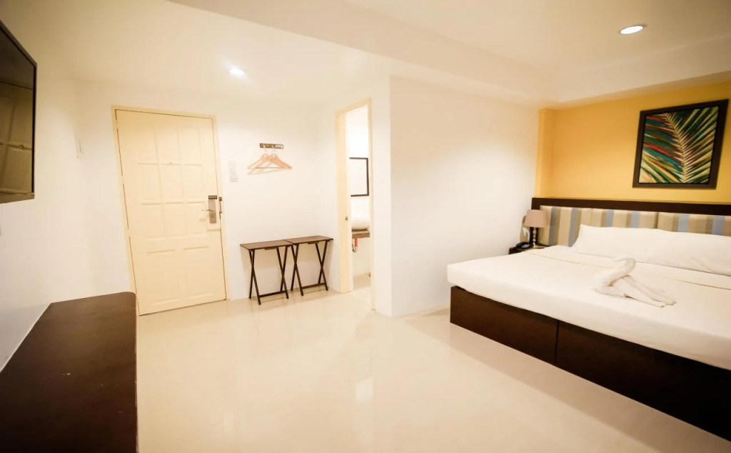 Islands Hotel