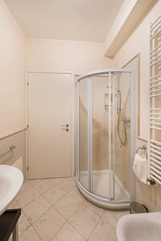 Residenza Miralago - 16 Domitilla - Locazione BK