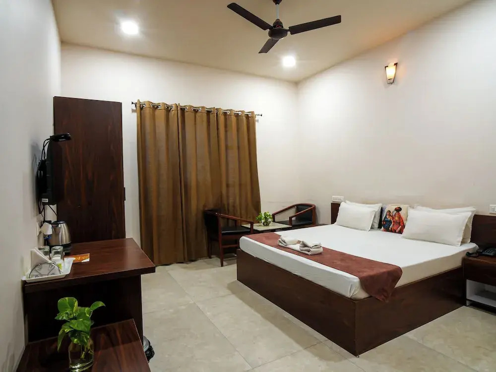 Hotel Omkar
