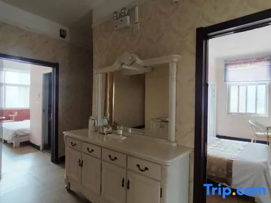 Xinzheng 1314 Theme Hotel (Henan Engineering College)