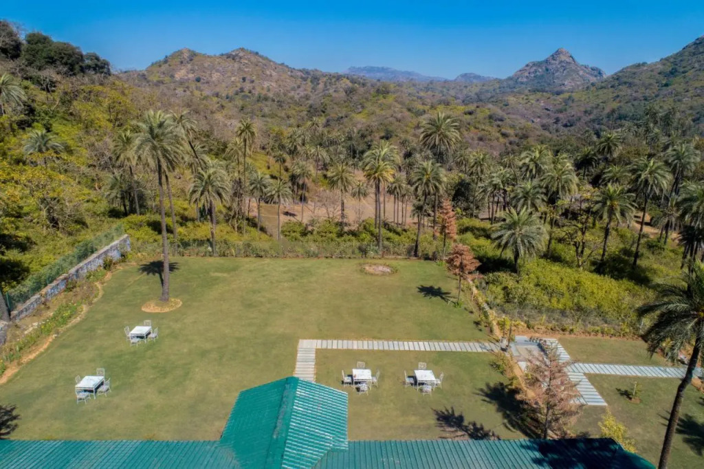 The Mount Bungalow Mount Abu