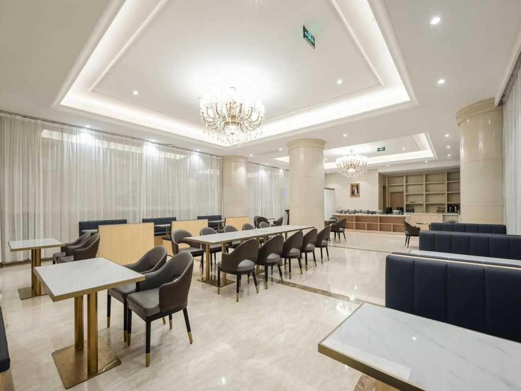 Vienna International Hotel (Wuxuan Chengbei Road)
