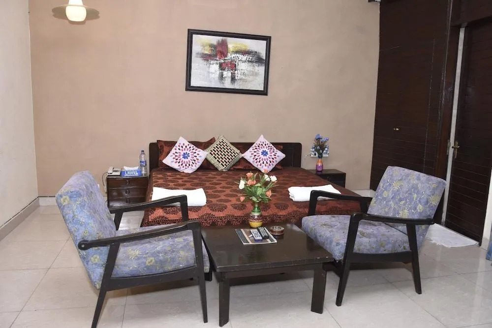 Modipur Hotel