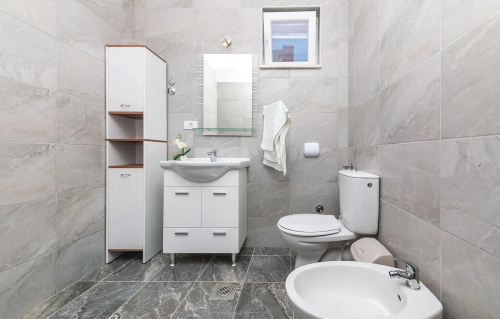Amazing Home in Okrug Gornji With Sauna, Wifi and 4 Bedrooms