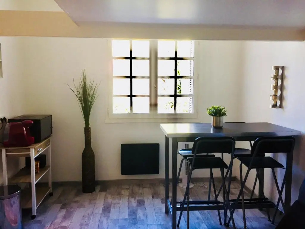 Studio 4 personnes avec piscine, tennis