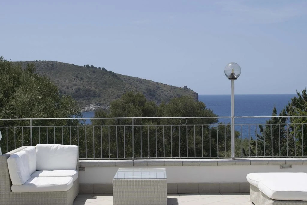 Baia Hotel