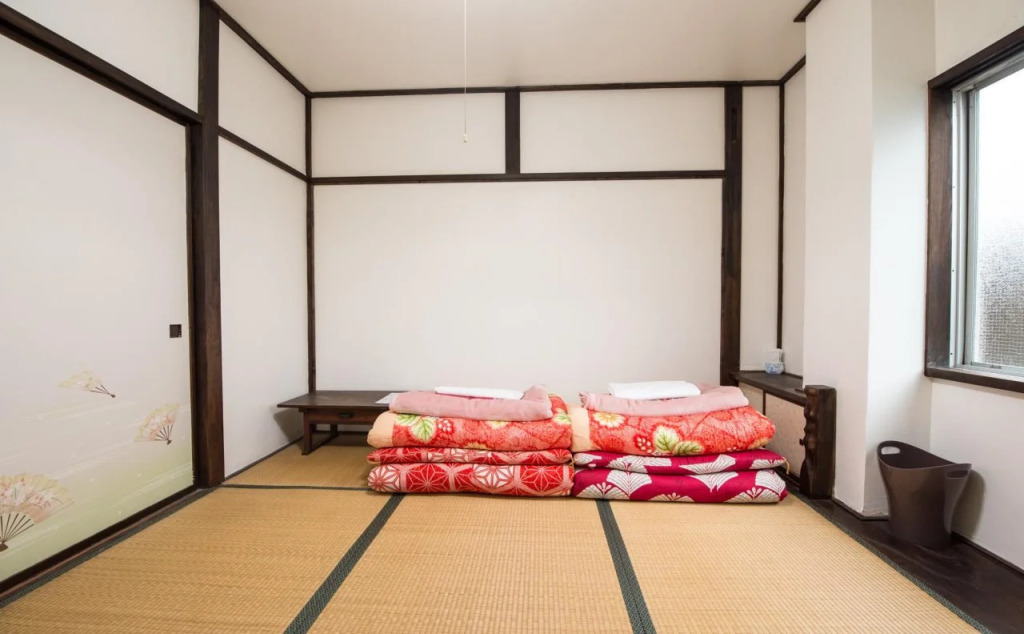 Sansan Yuzawa Backpackers