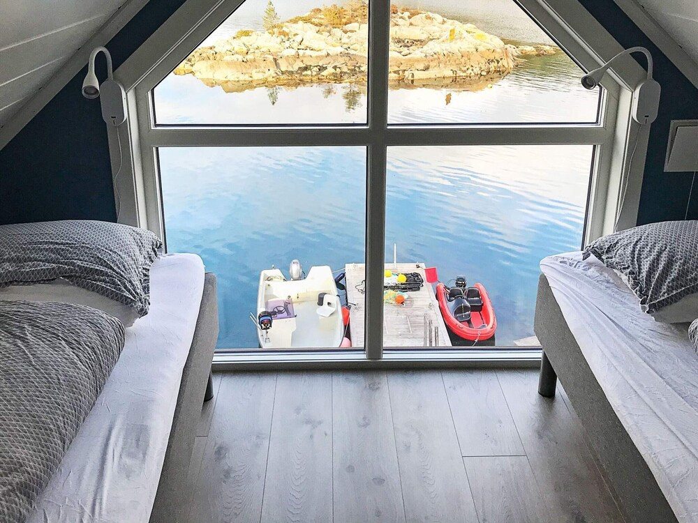 5 star holiday home in Urangsvåg