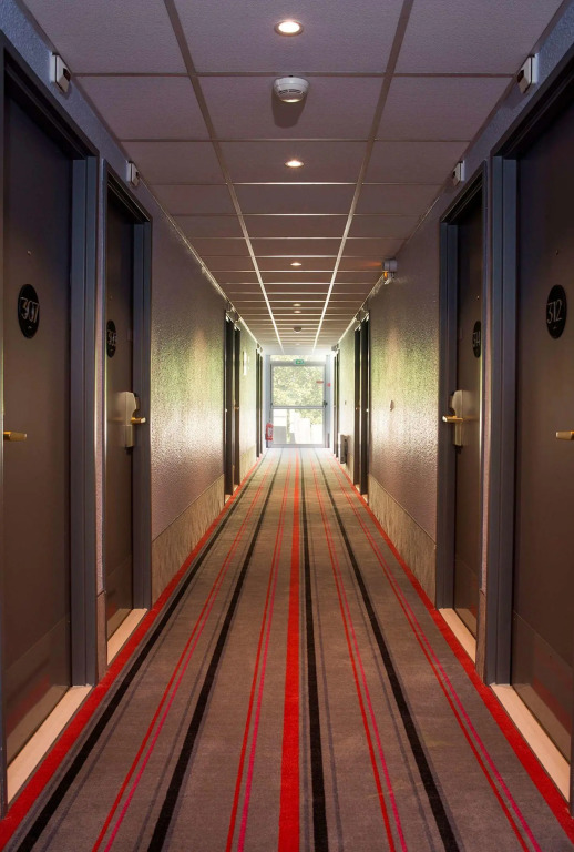 Отель Inn Design Paris Saint Quentin