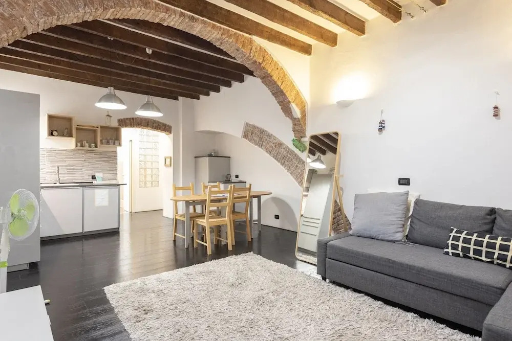 JOIVY Modern Flat In The Perfect Centre Of Genoa