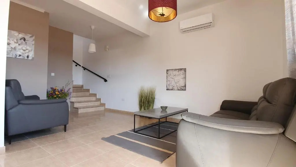 Dafni villa 12