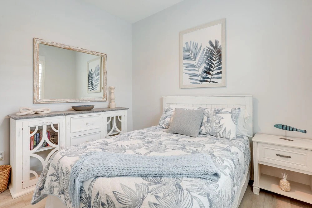 Bright Foley Home w/ Patio - 7 Mi to Wharf & Beach