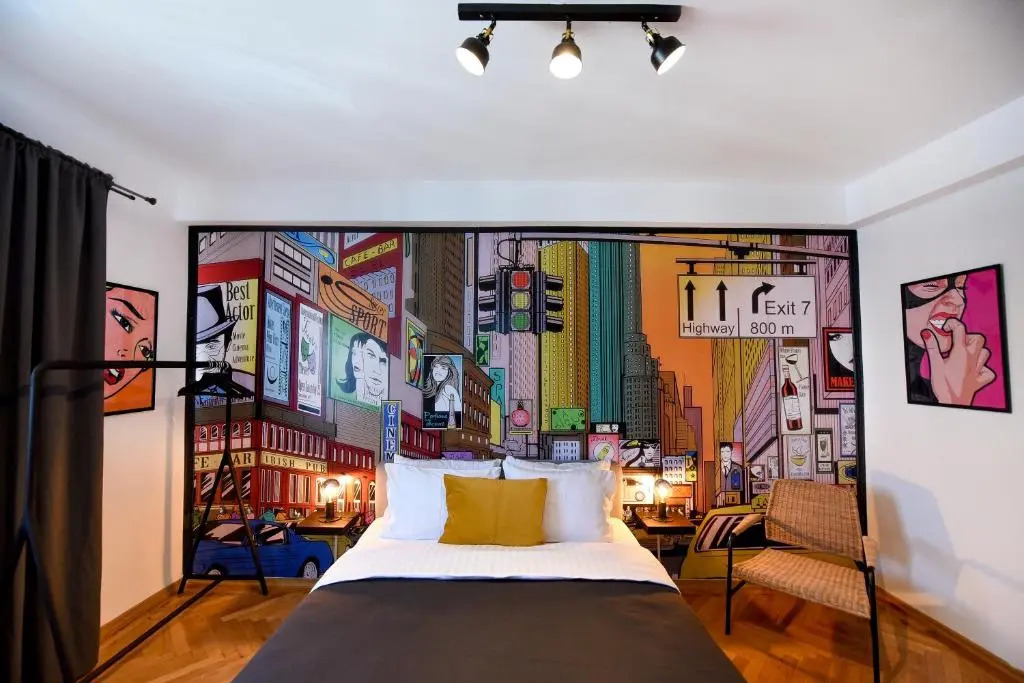 THE POP ART Experience Central Studio - Homey Residence