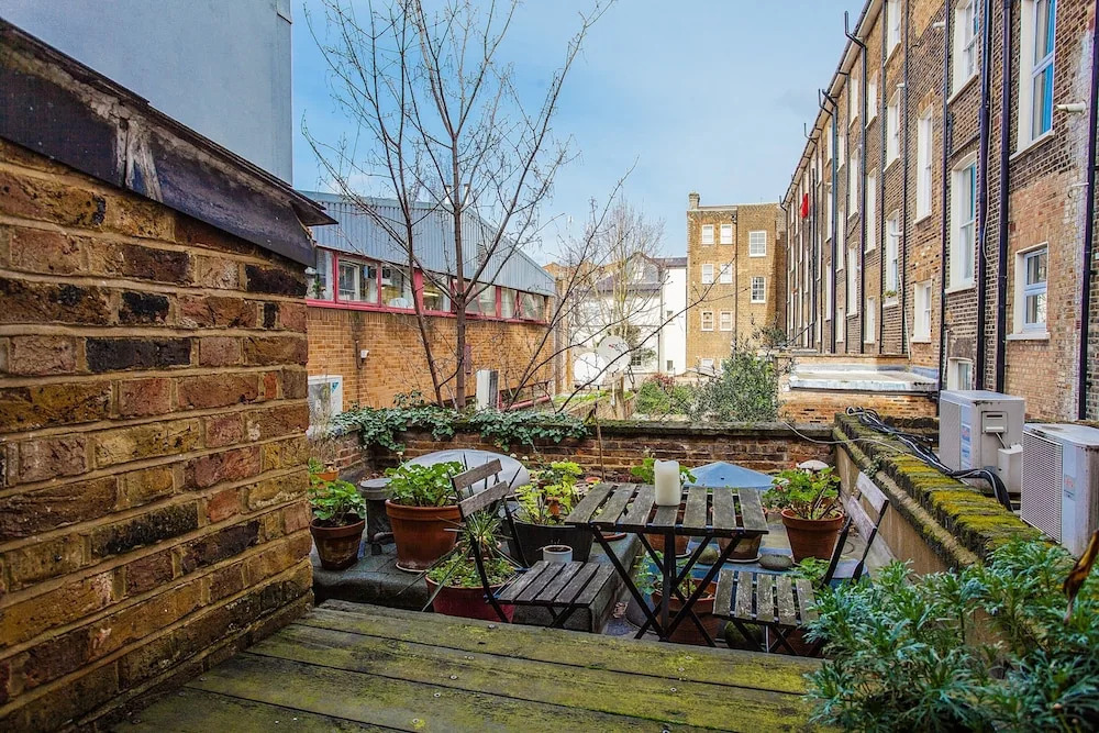 Kensington Gardens Apartments