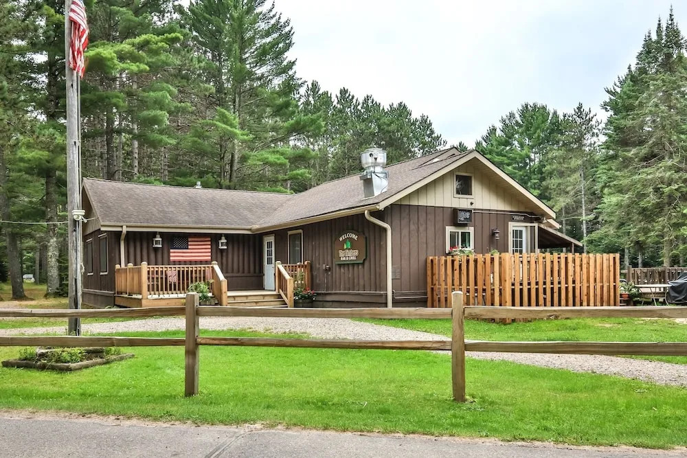 Cedar - Elbert's - 2 Br Duplex