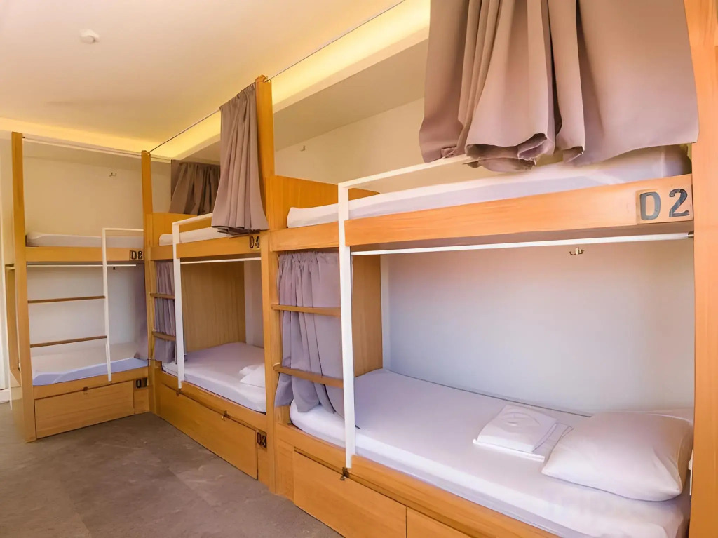 Red Picnic Hostel Panglao