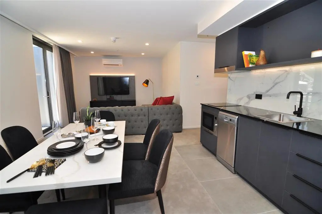 Deco Hotel Canberra