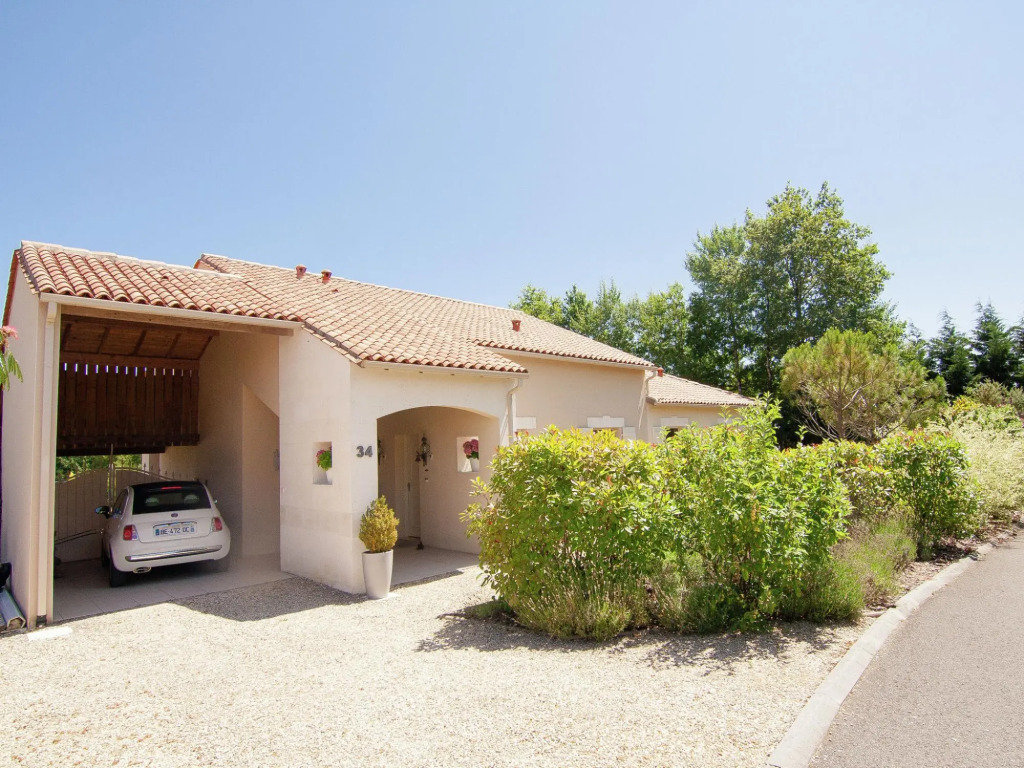 Rouzède Villa with Pool