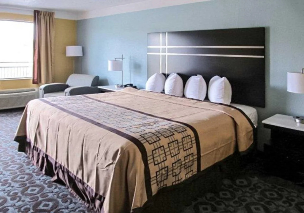 Econo Lodge