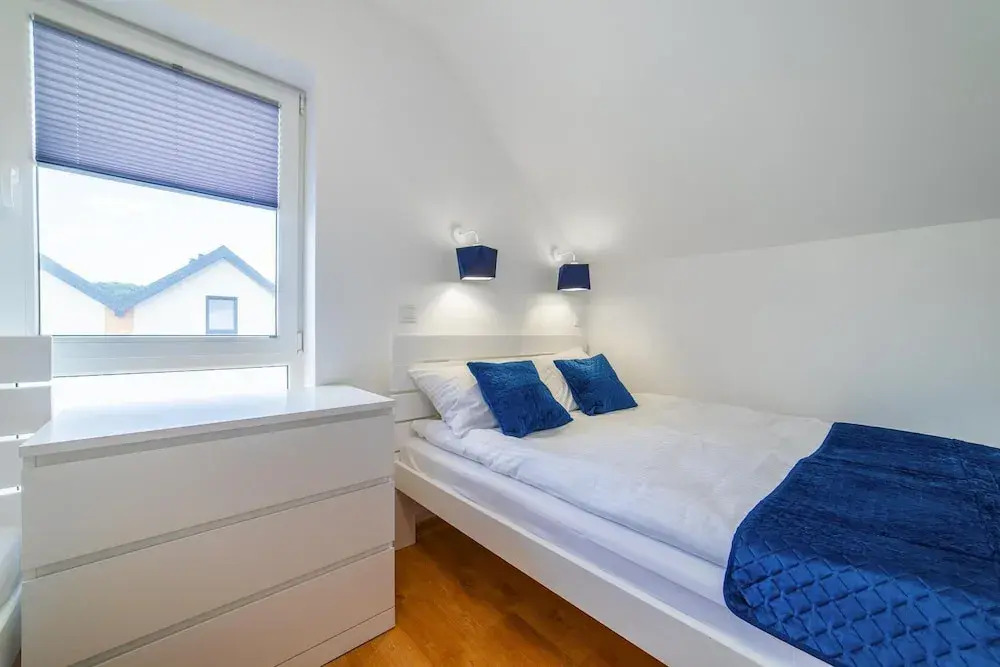 Comfortable holiday homes with a pool, Rewal