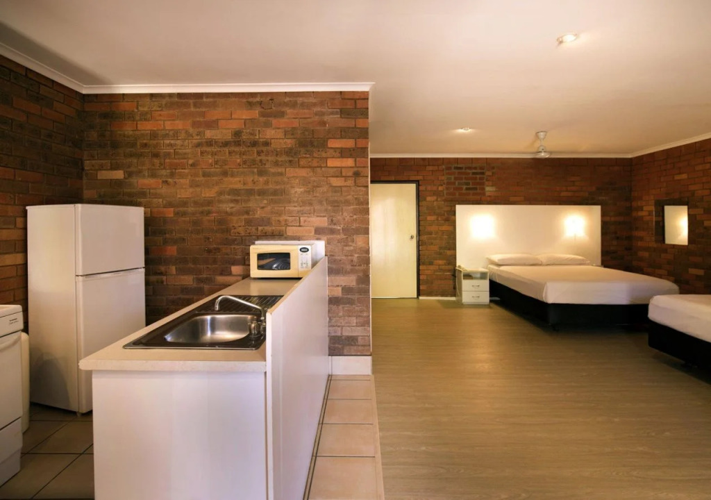 Contour Hotel Katherine