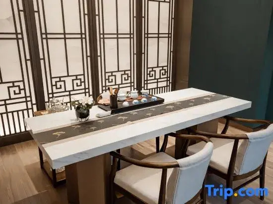 Ningqiang Xuannan Lijing Hotel