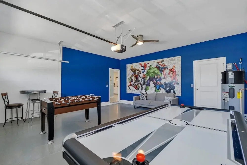 8BR Luxury Sleeps 22 w Pool & Hot Tubnear Disney
