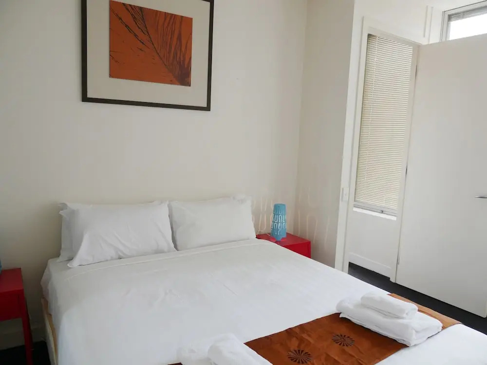 Corporate Stayz at Collins