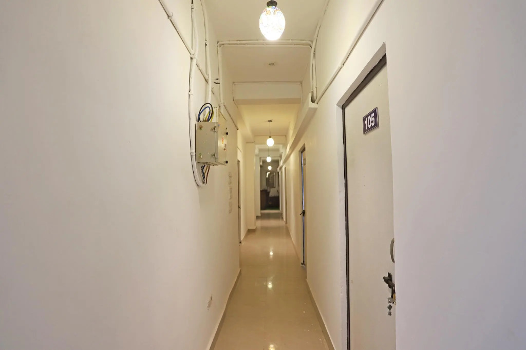 OYO 45947 Aravali Residency