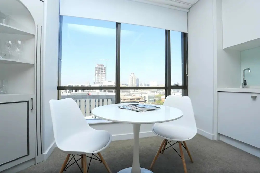 Sandton Skye Unit 702
