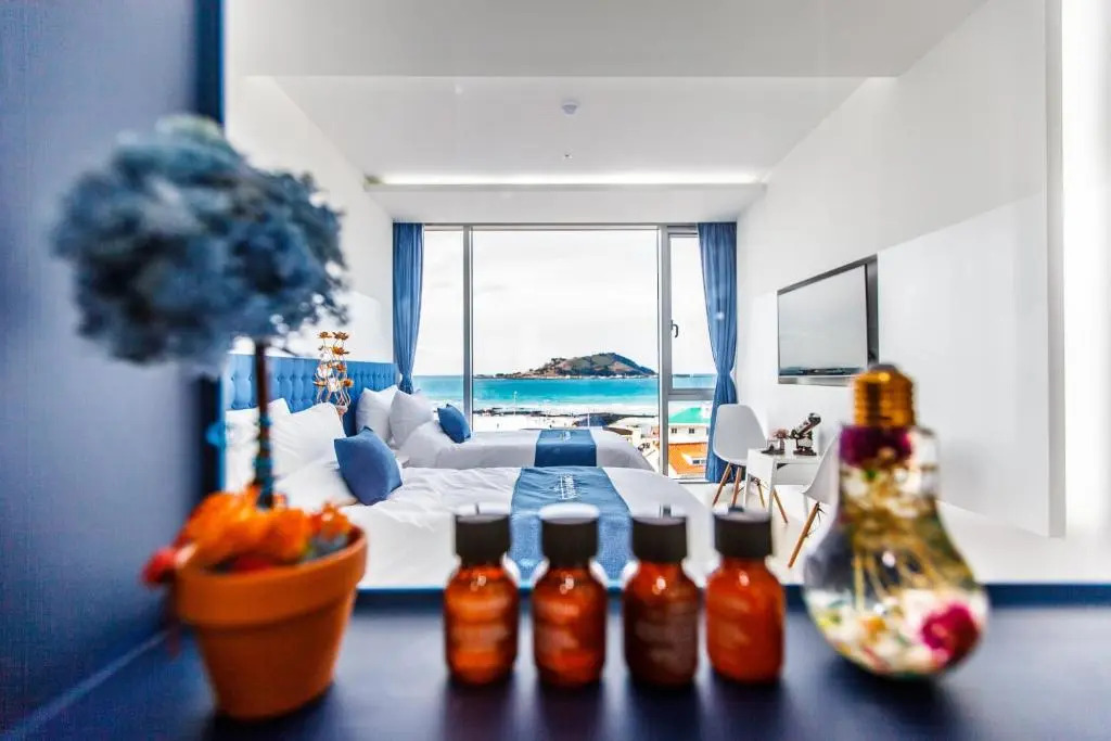 Blue Spring Hotel