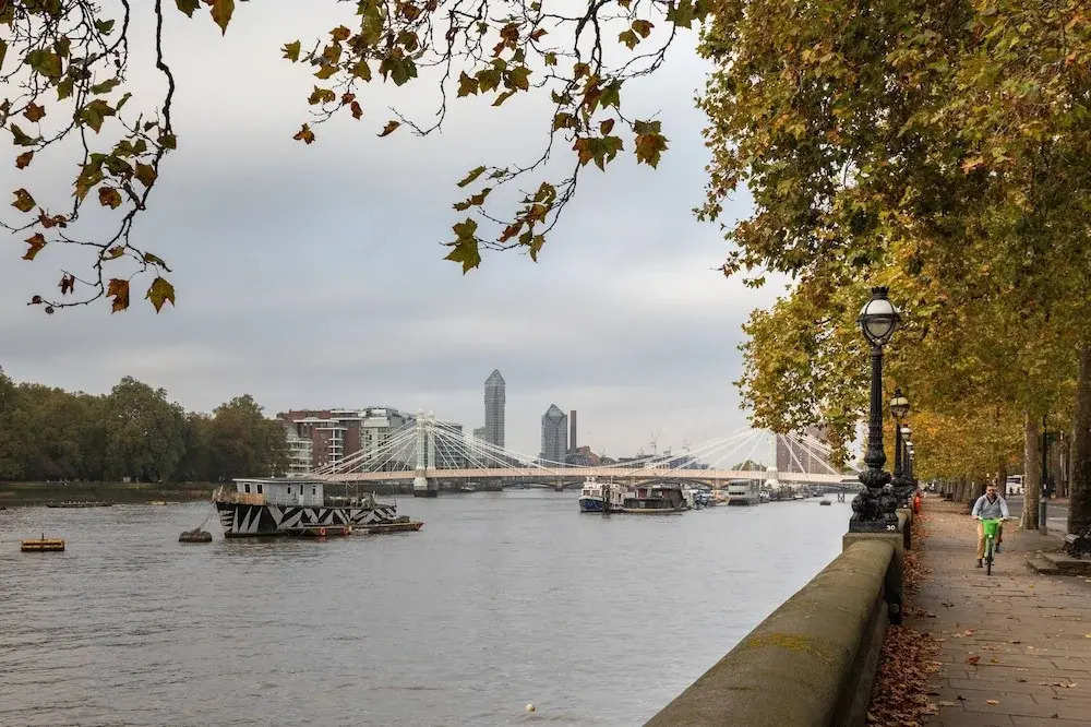Chelsea Embankment III by Onefinestay