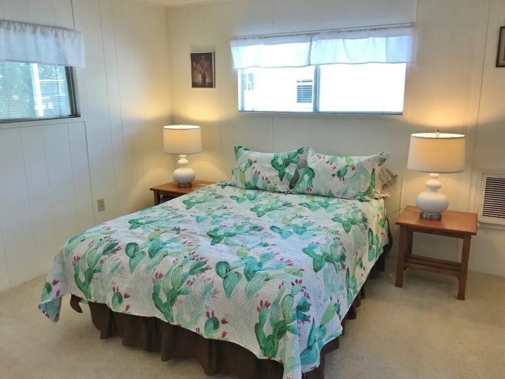 Rrc081 2 Bedroom Home