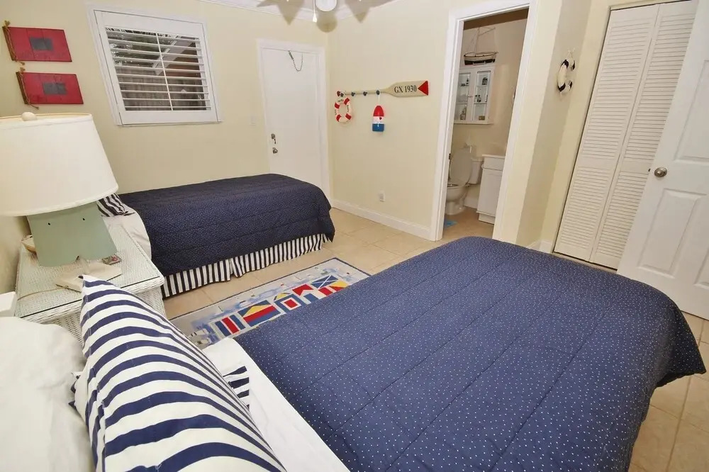 Seaside Hideaway Apartment 3