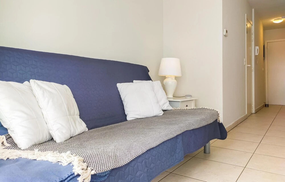 Amazing Apartment in Bredene With 1 Bedrooms and Wifi