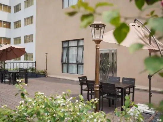Guangzhou Lilium Elysees Hotel