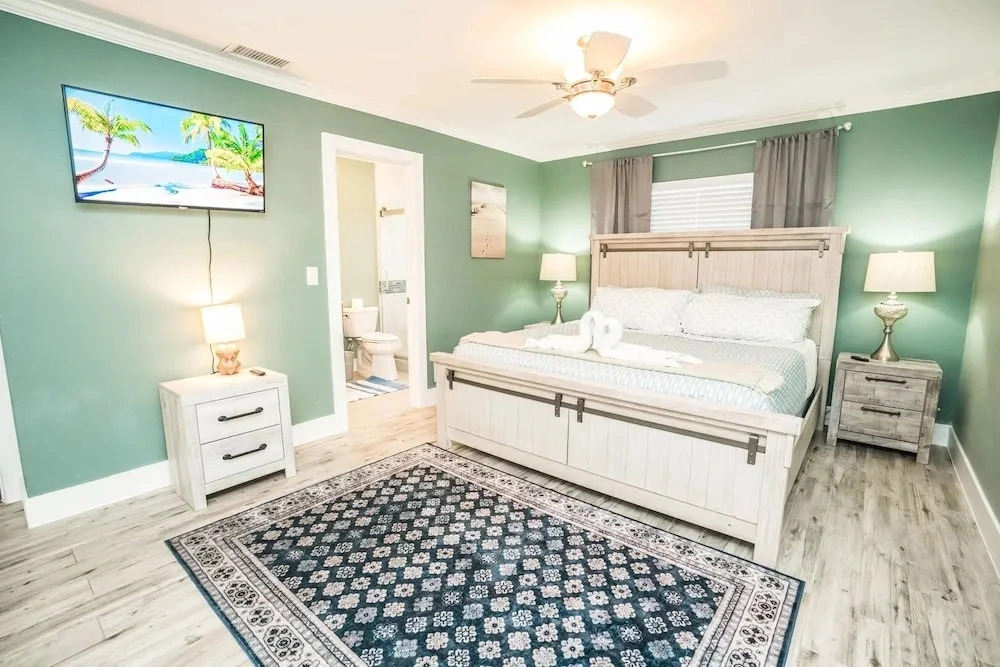 Baywatch - 712 Jamaica Cir W 4 Bedroom Home