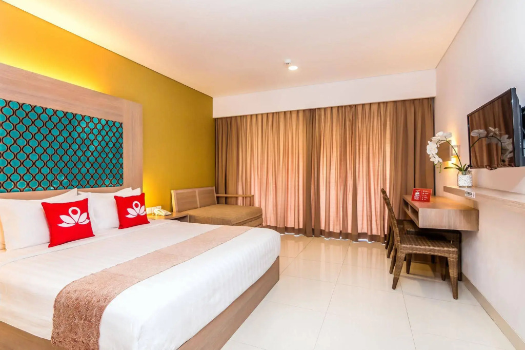 ZEN Rooms Legian Corner
