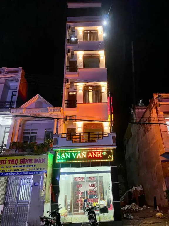 Van Anh Hotel - Restaurant