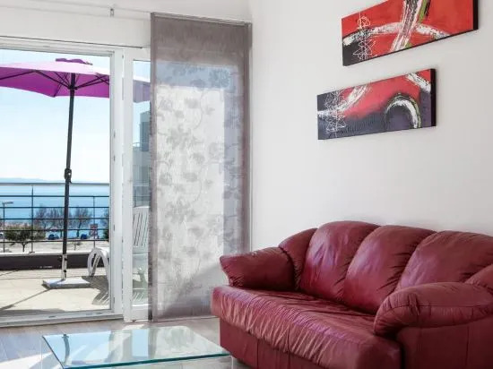 Luxury Apartment Gloss