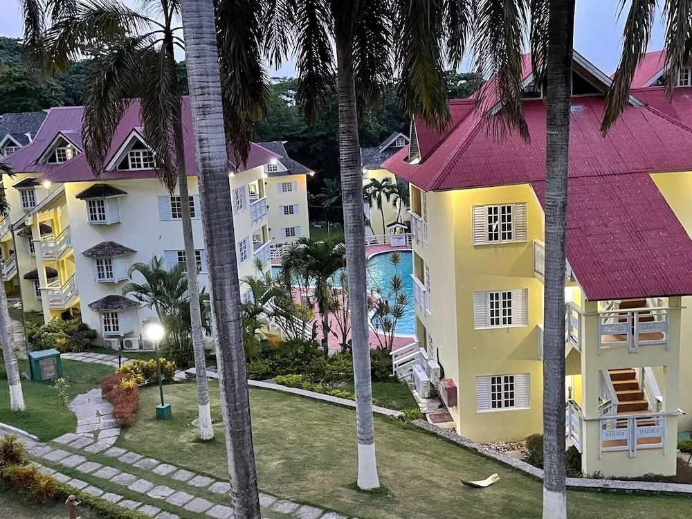 Mystic Ridge Resort