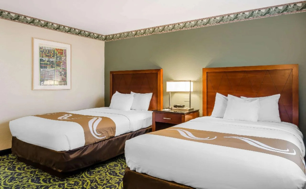 Quality Inn & Suites - Boston/Lexington