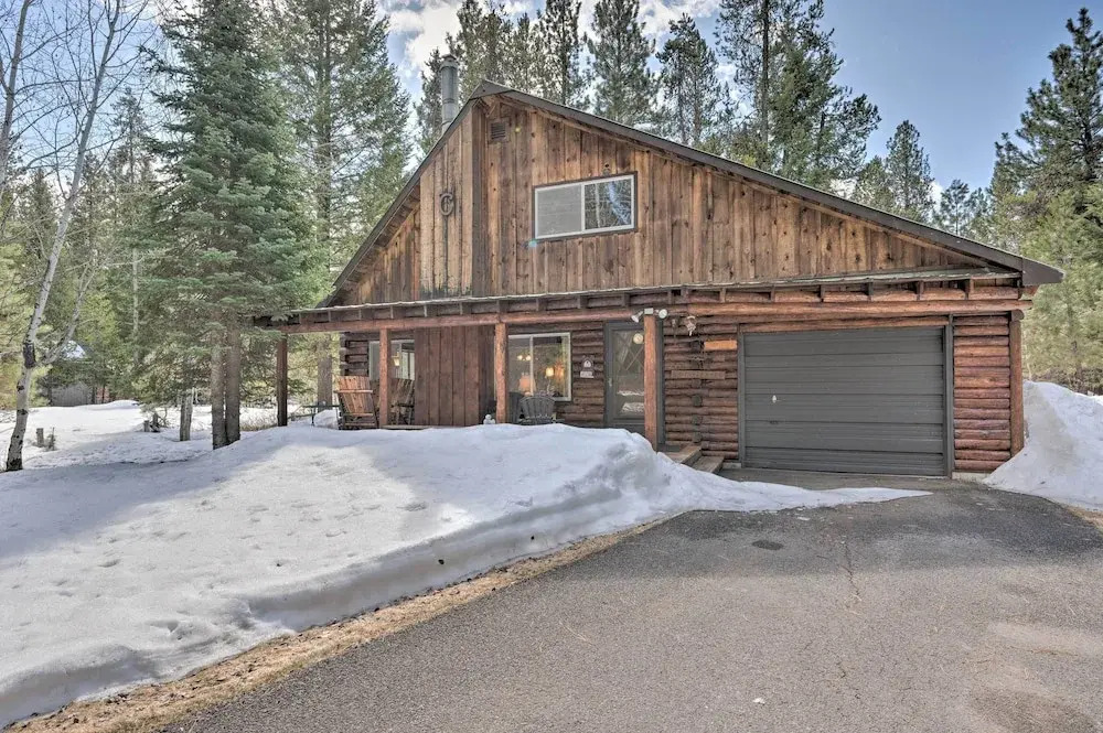 Mccall Rustic Retreat - Walk to Payette Lake!