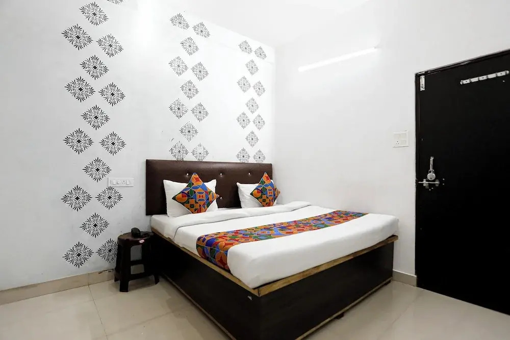 Via Atithi Inn