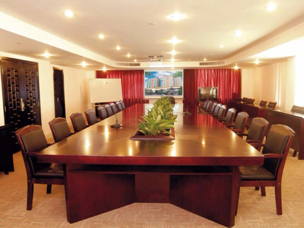 Shipai Hotel