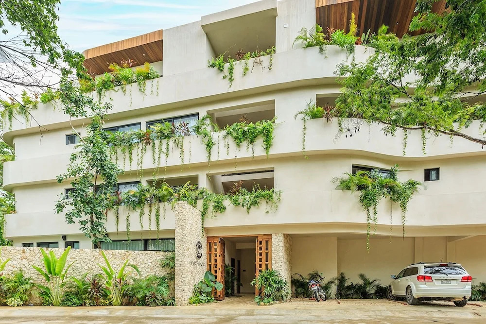 Luxury Stay with Private Pool Just Minutes to Beach Hotspots by Stella Rentals